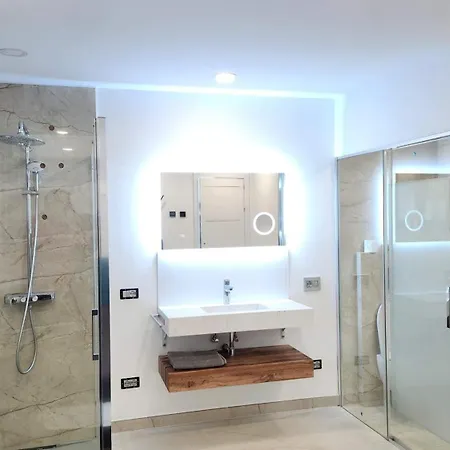 빌라 Beachfront - Comfort And Breathtaking Views 료렛 드 마르