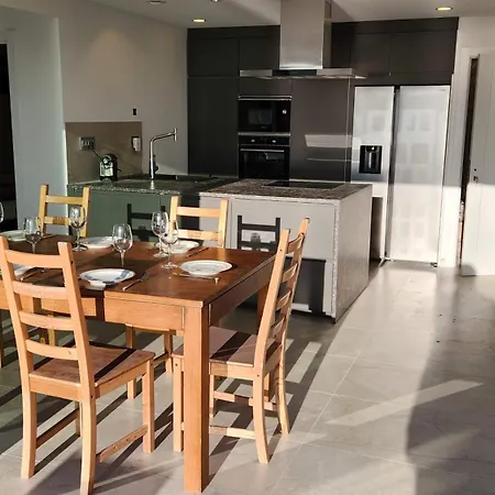 Beachfront - Comfort And Breathtaking Views 빌라 료렛 드 마르