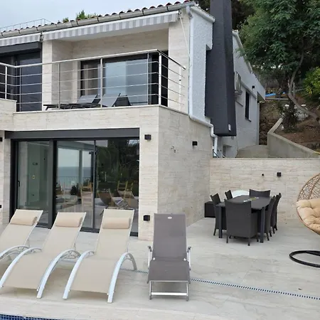 빌라 Beachfront - Comfort And Breathtaking Views *